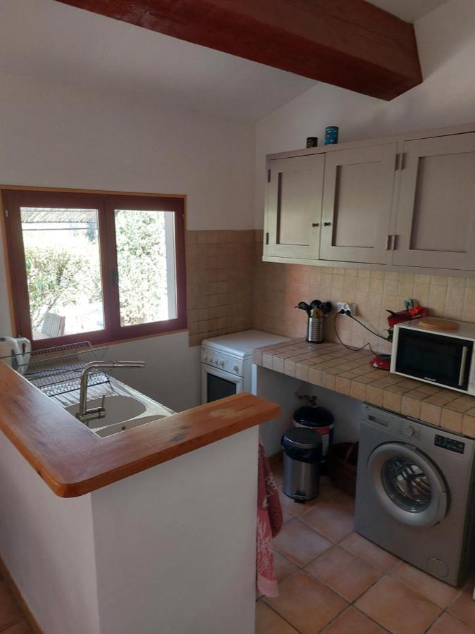 Petite Maison Entre Sanary Et Bandol Luaran gambar